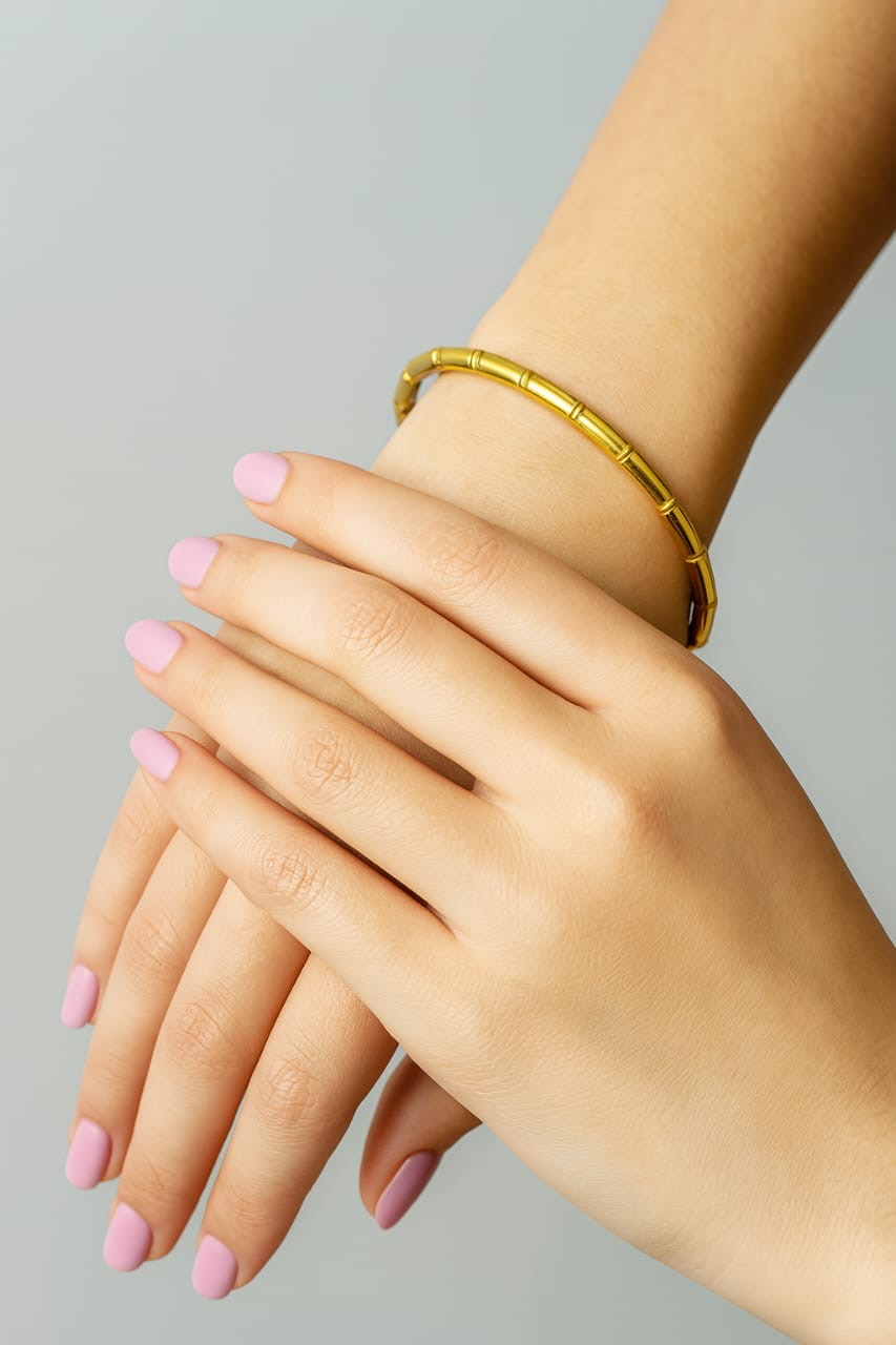 Gold Bamboo Bangle Bracelet – Chic Anti-Tarnish Jewelry | Pratiru