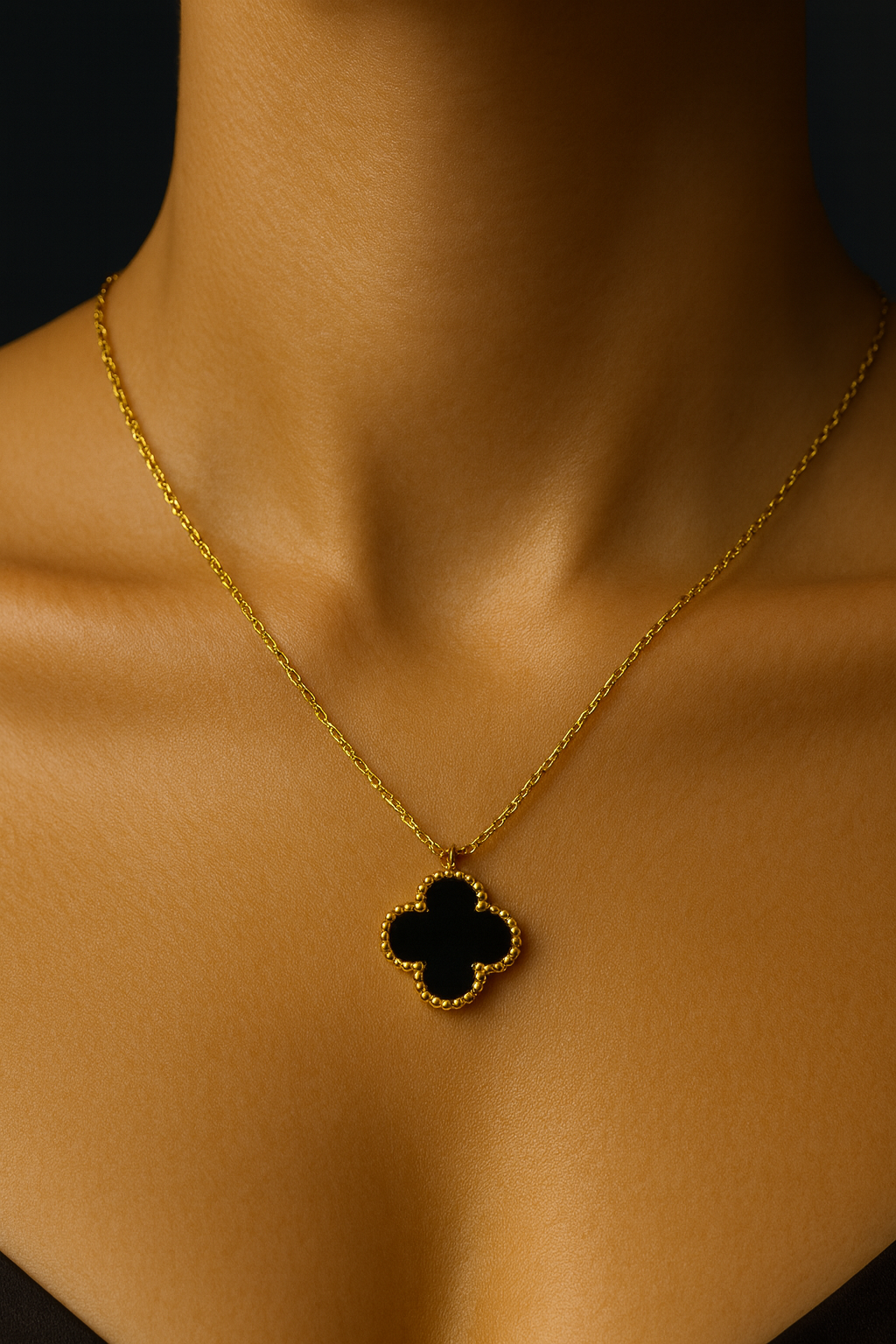 Black Clover Pendant Necklace – Gold-Plated Luxury Minimal Charm | Pratiru