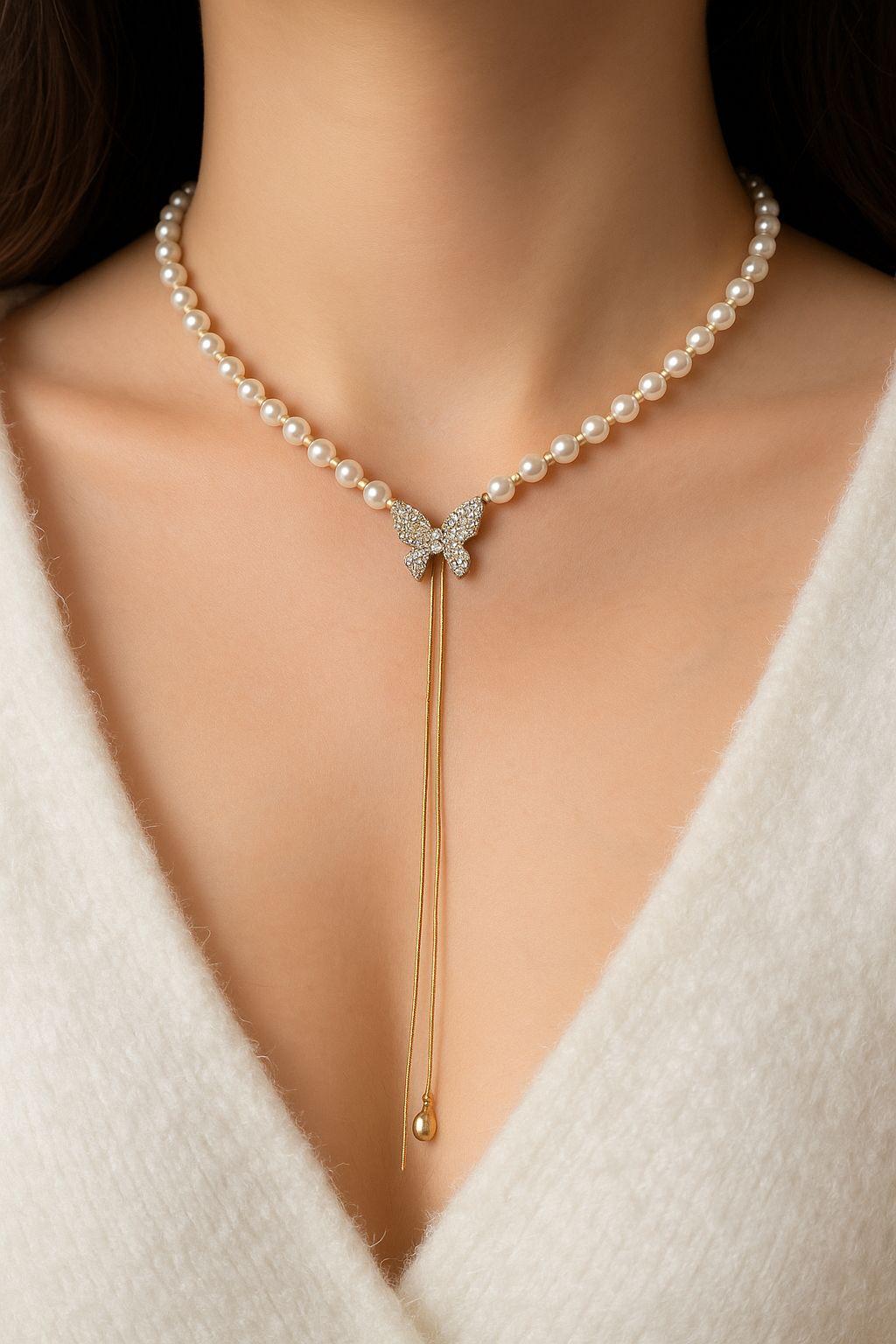 Elegant Pearl Choker with Crystal Butterfly Pendant – Luxury Anti-Tarnish Necklace