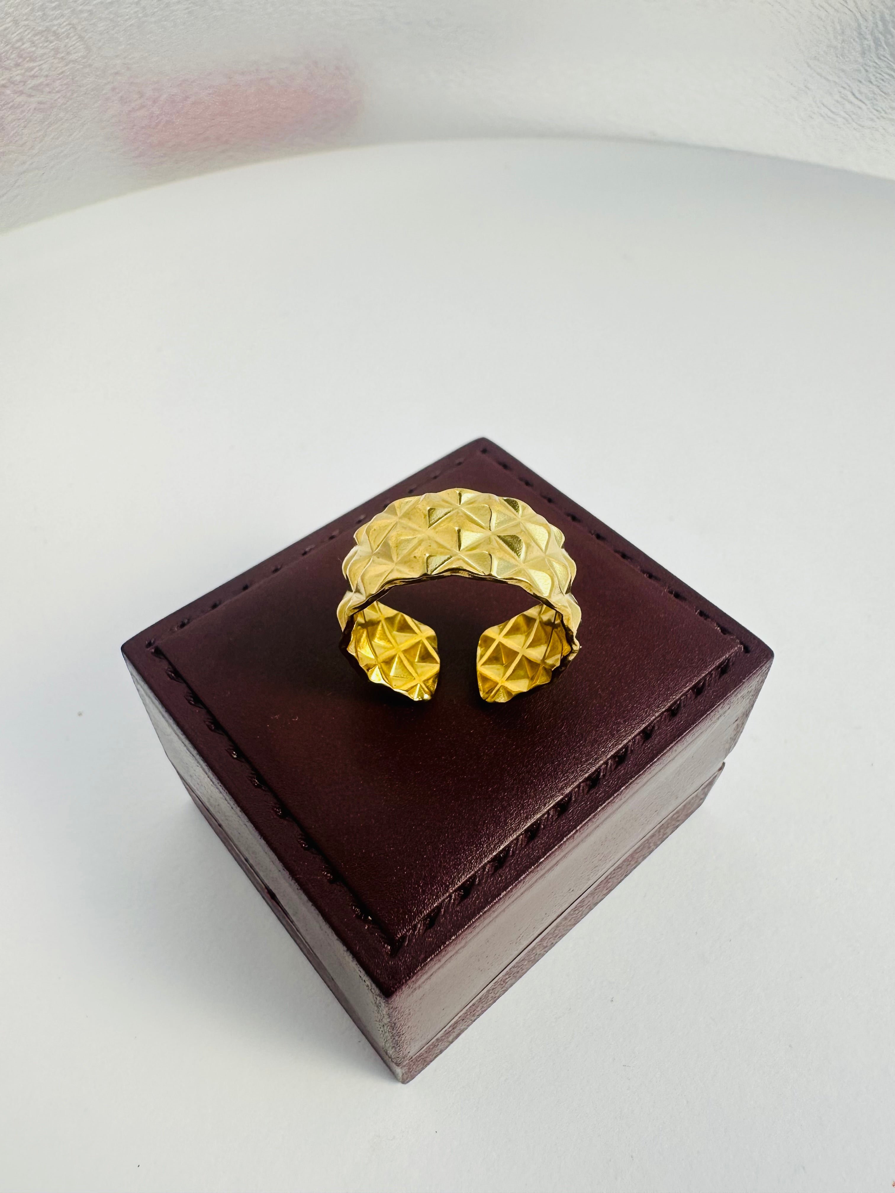 Geometric Gold Adjustable Ring – Bold Anti-Tarnish Statement Jewelry