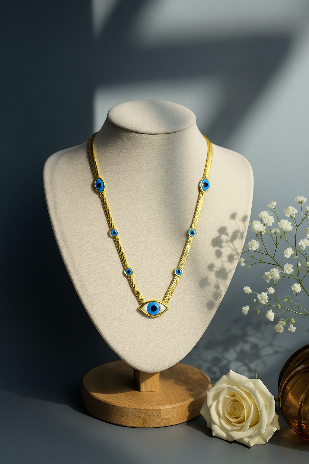 Gold Evil Eye Necklace – Anti-Tarnish Protection Jewelry | Pratiru