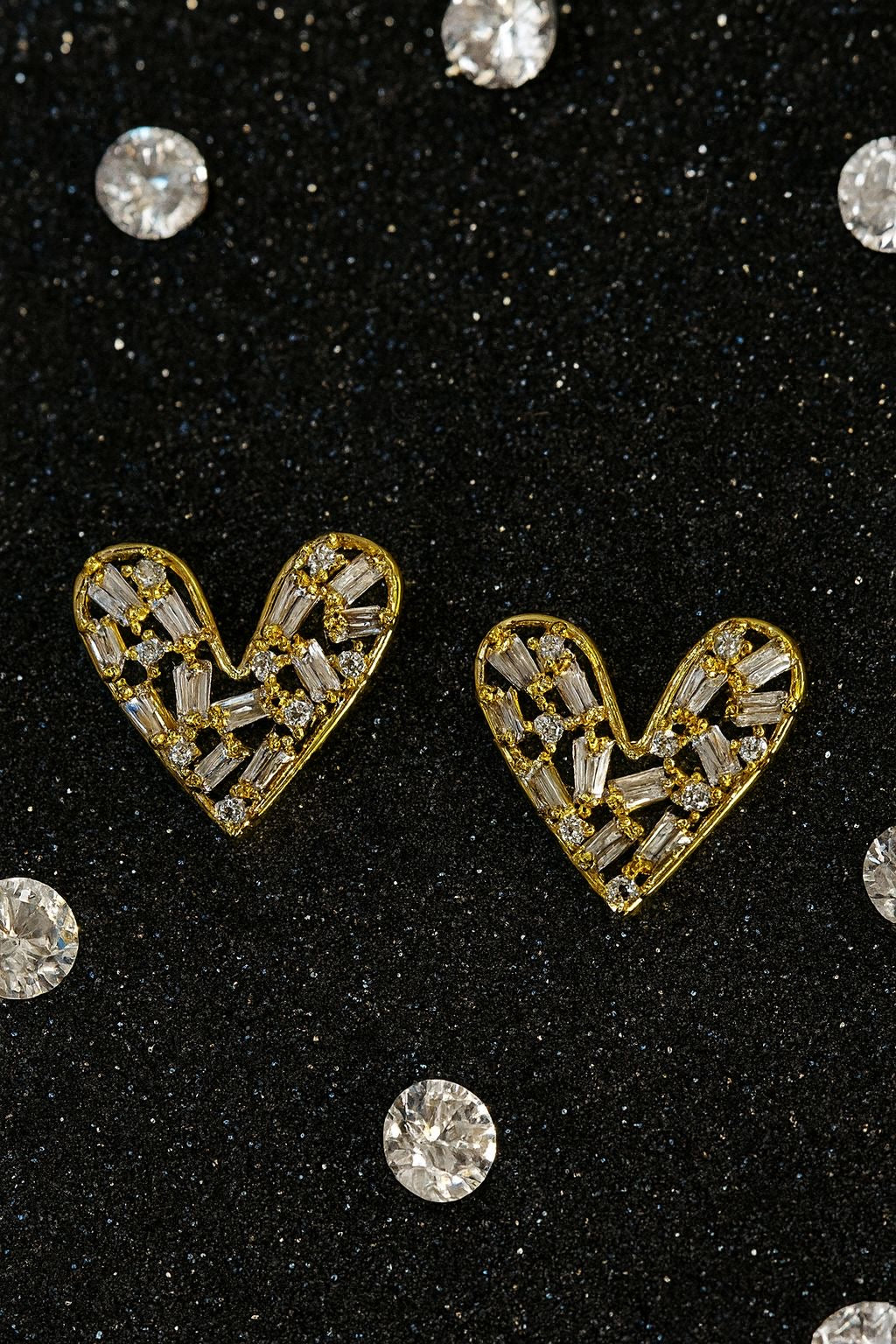 Gold Heart Earrings with Crystal Baguettes – Glamorous & Anti-Tarnish | Pratiru