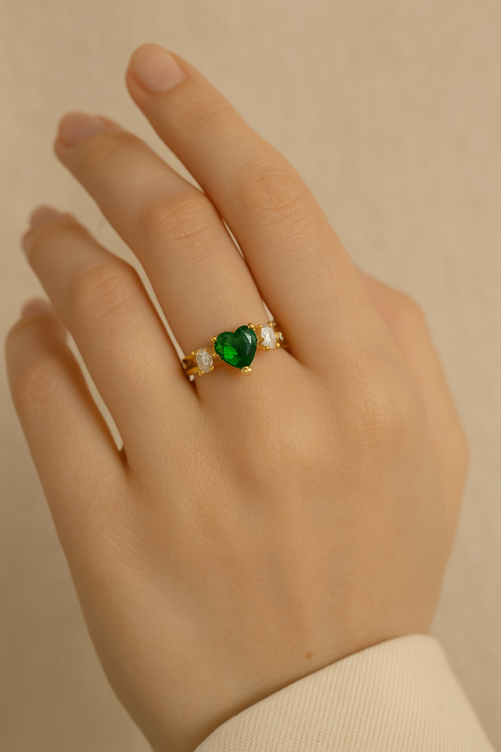 Green Heart Stone Gold Ring – Elegant Adjustable Anti-Tarnish Jewelry