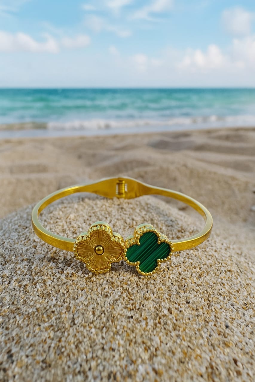 Clover Charm Gold Bracelet – Elegant Green Enamel Bangle by Pratiru